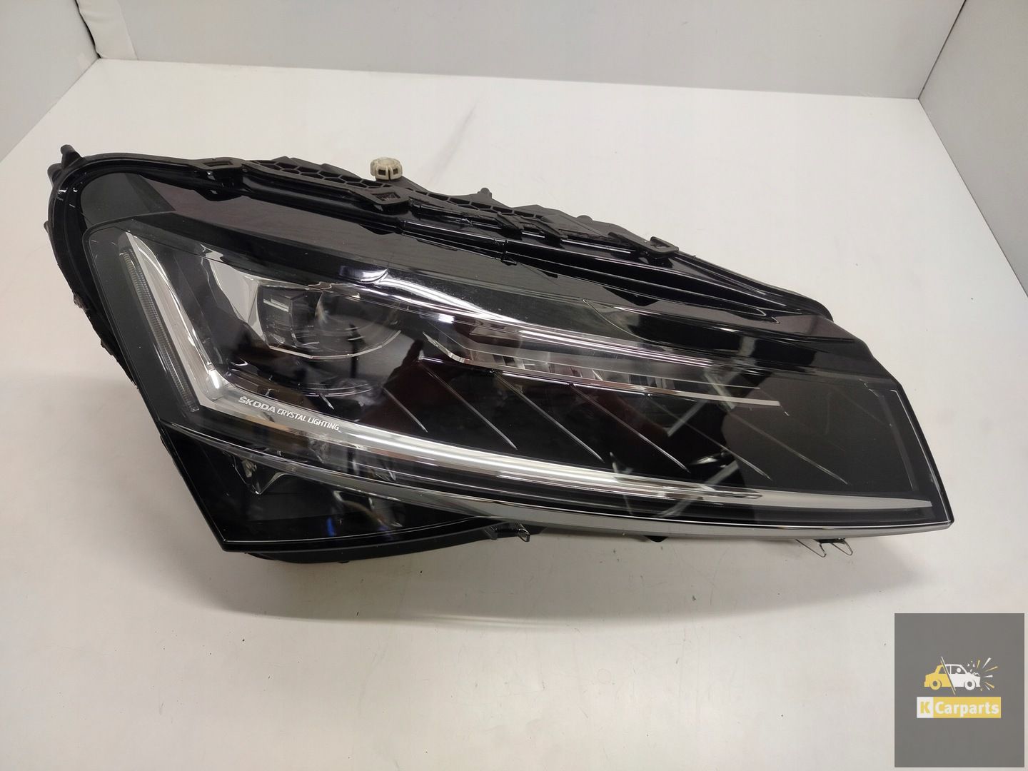 3V1.941.016.D, Skoda Superb III lift Volledig Ledlamp rechts