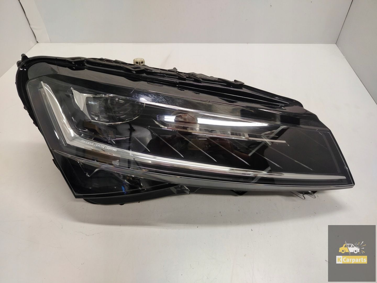 3V1941016D, Skoda Superb III Lift volledig ledlamp rechts