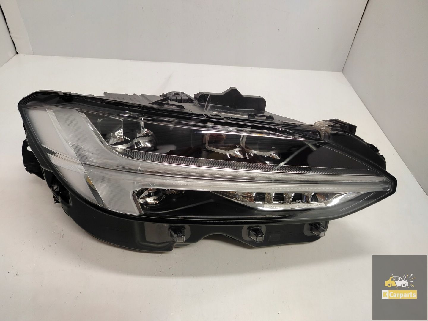 32228311, Volvo S90 V90 Lift Complete LED Lamp Right
