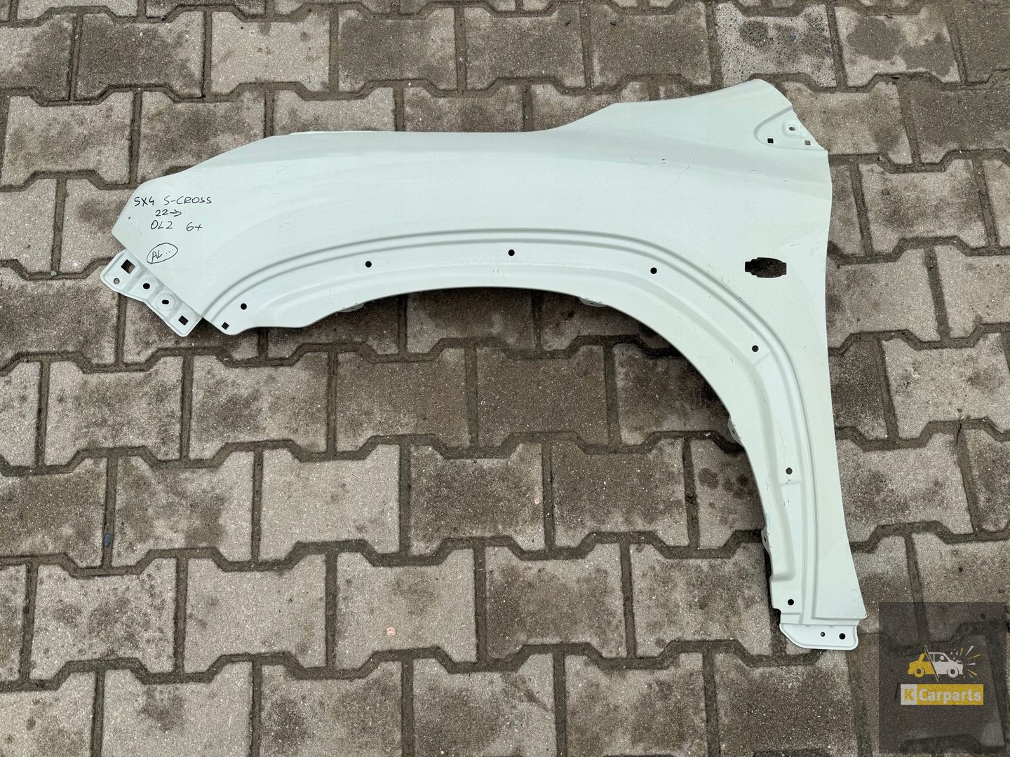 Suzuki SX4 S-Cross II 22- left front wing new original