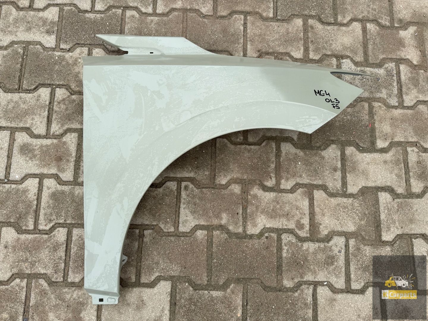 MG4 MG 4 right front wing new original