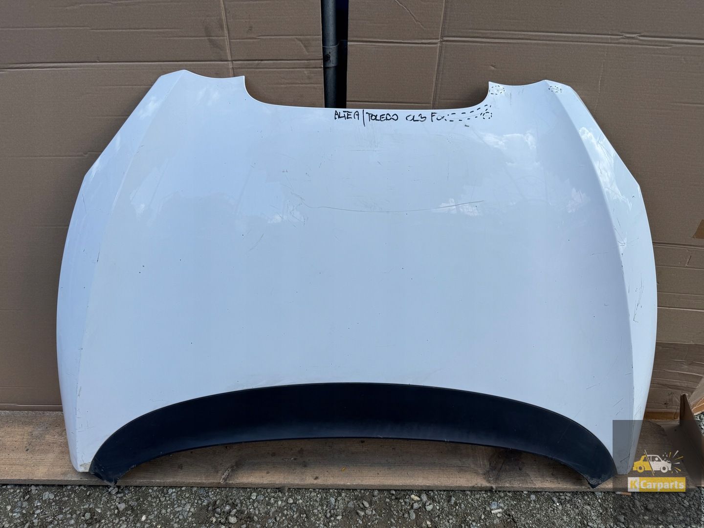Seat Altea Toledo bonnet white