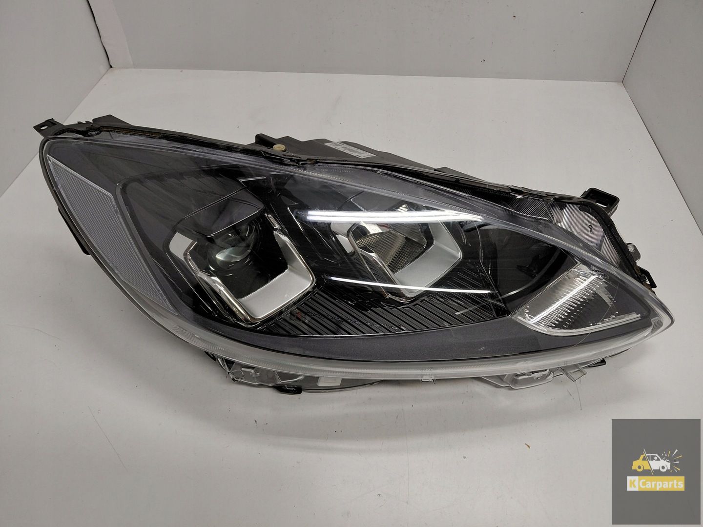 LV4B-13W029-AG, Ford Kuga Mk3 1 Lampglas LED H7 rechts