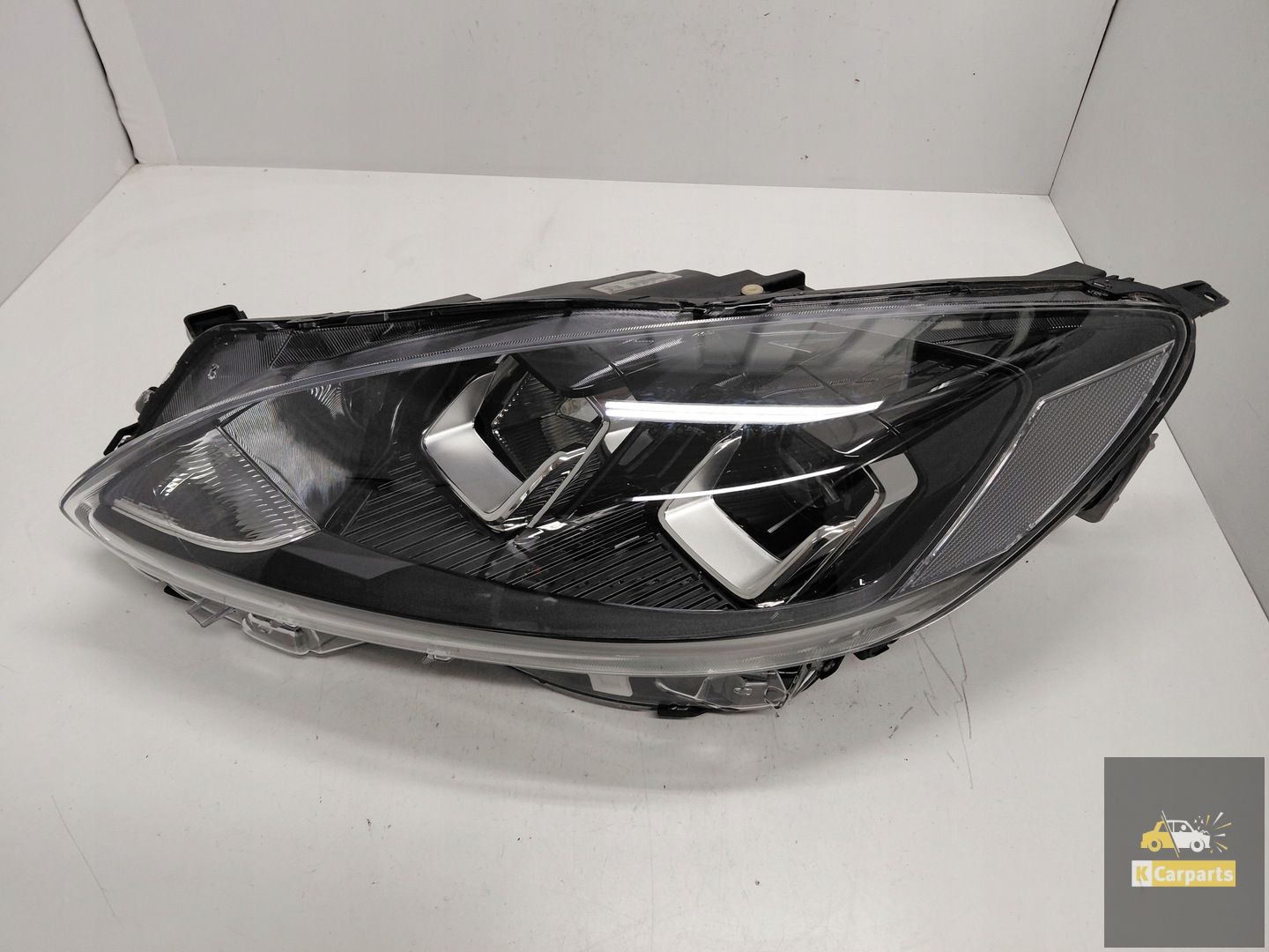 LV4B-13E015-CD, Ford Kuga MK3 1 Lampglas LED H7 links