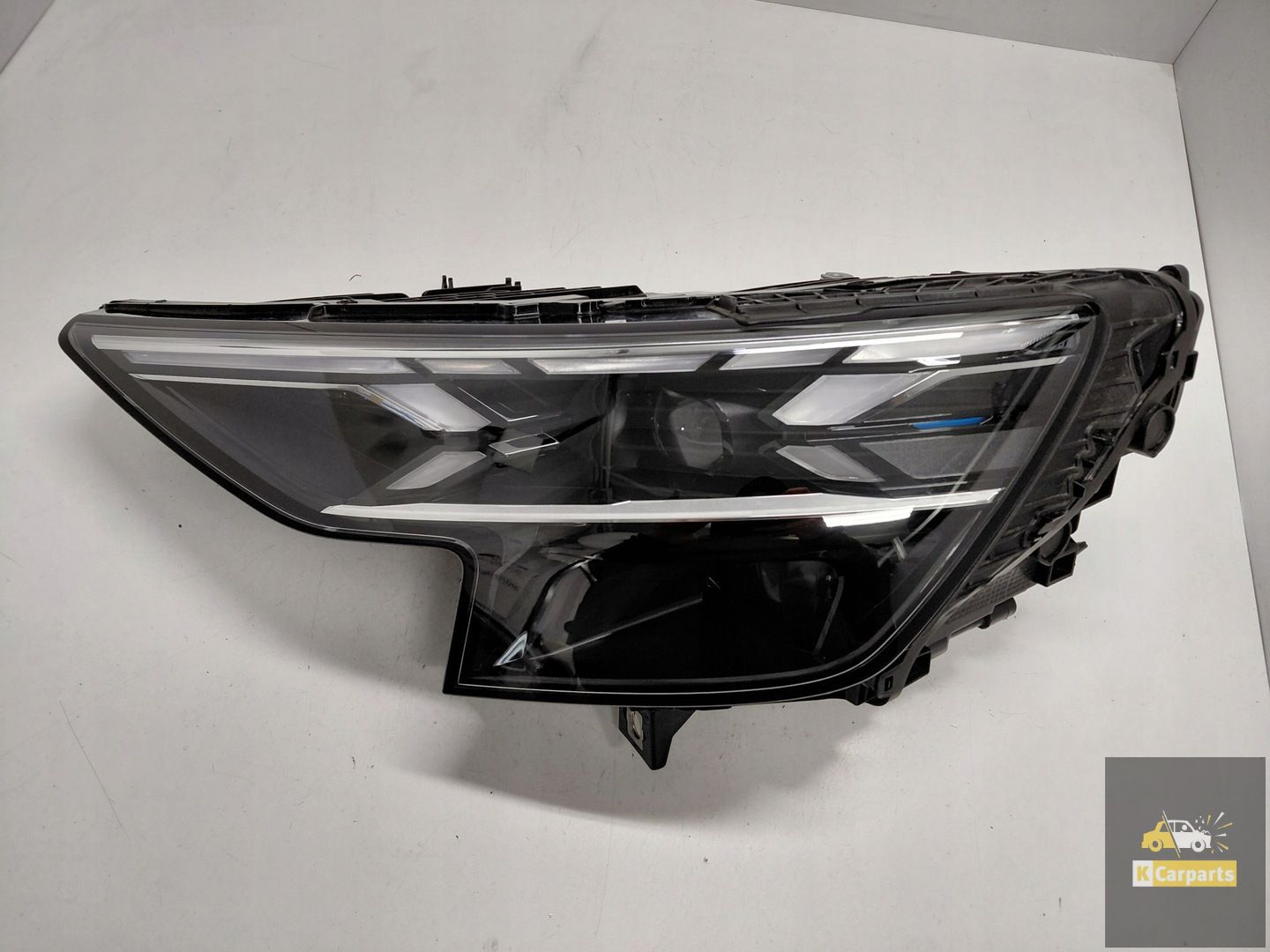 4M8.941.085, Audi Q8 Lift Laser feu de position gauche idéal