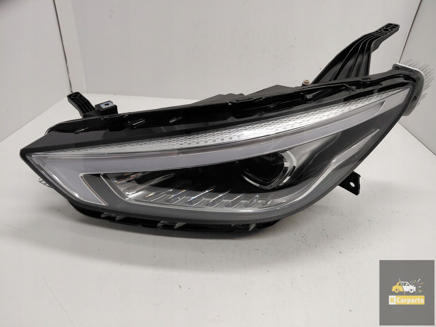 A00005L0100, MG ZS Lift Volledig Led MG ZS EV Linkerlamp MG ZS