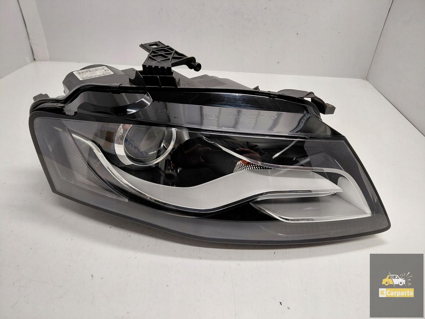 8K0941030AQ, Audi A4 B8 8K0 Xenon No Torsion Right Lamp