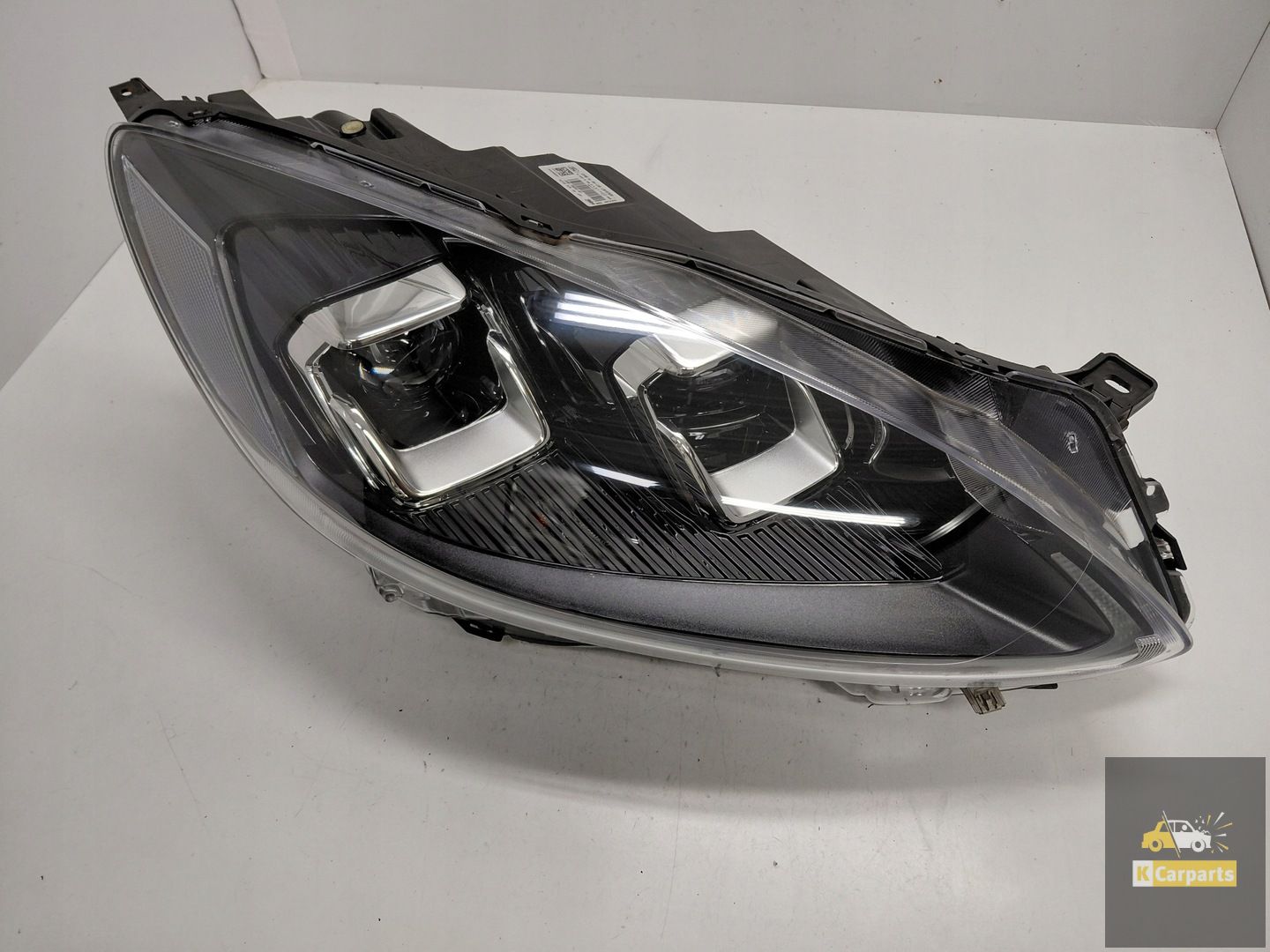 LV4B-13E016-AP, Ford Kuga Mk3 Volledig Ledlamp met 2 lenzen rechts Perfect