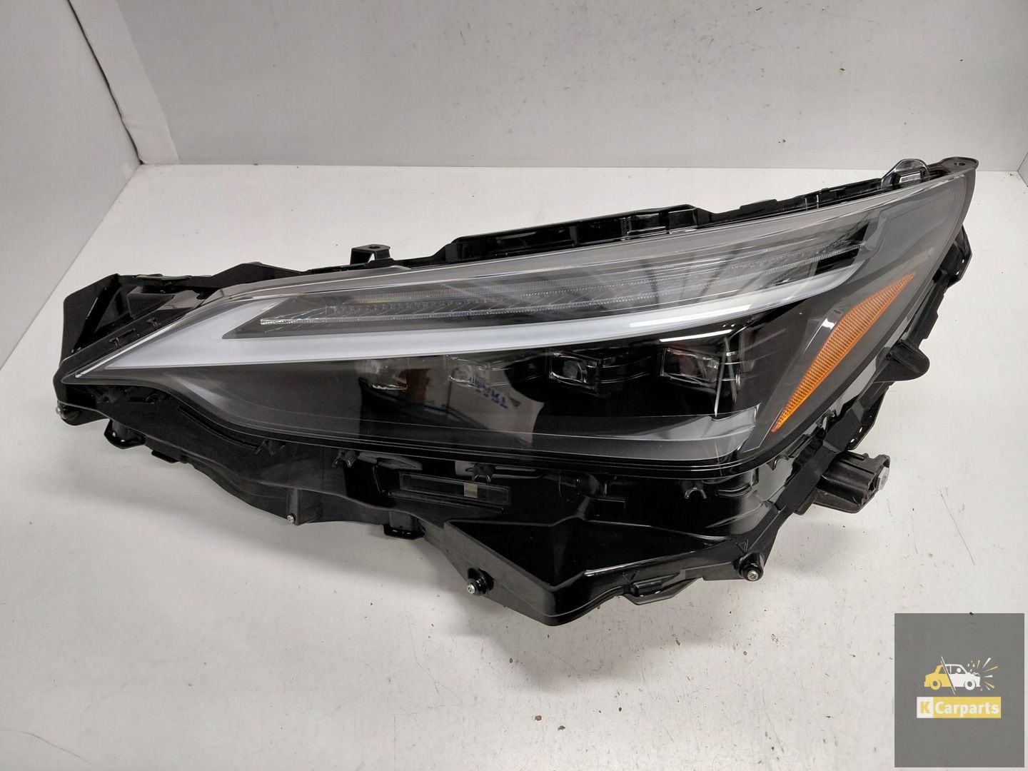 Lexus NX II Full Ledlamp links