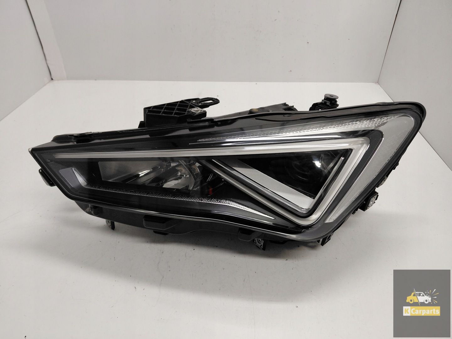 5FB941007F, Liens de feux à LED complets pour Seat Leon IV
