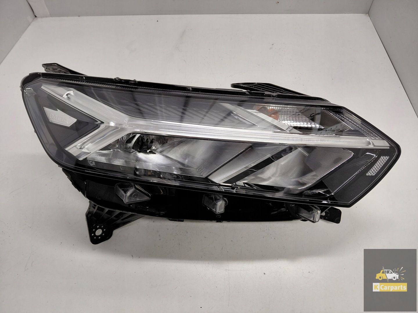 260101940R, Dacia Sandero III Logan III Silberne LED-Lampe rechts Perfekt