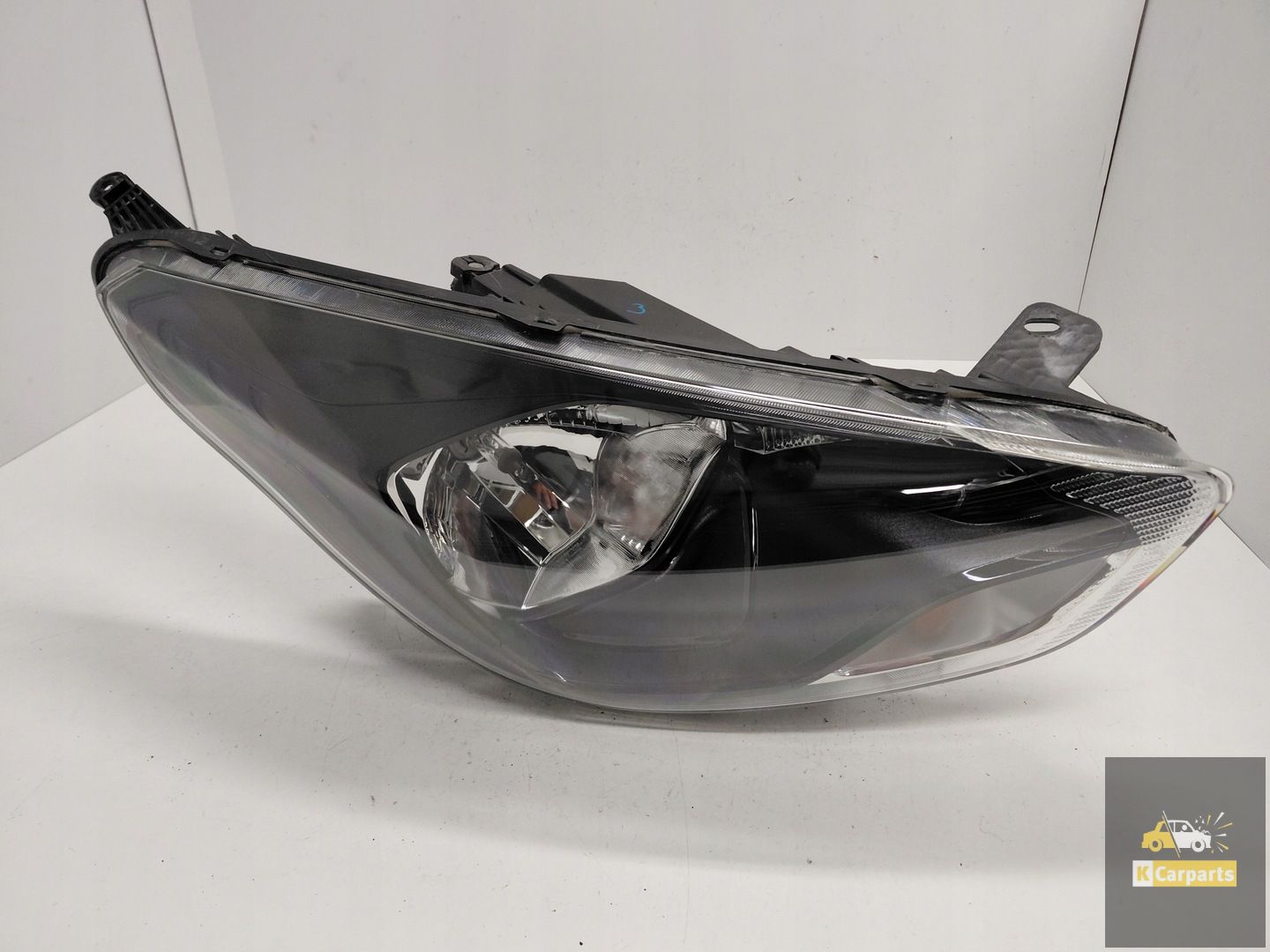 G1B513W029BD, Ford Ka PLus Ka + Zwart rechterlamp Ideaal