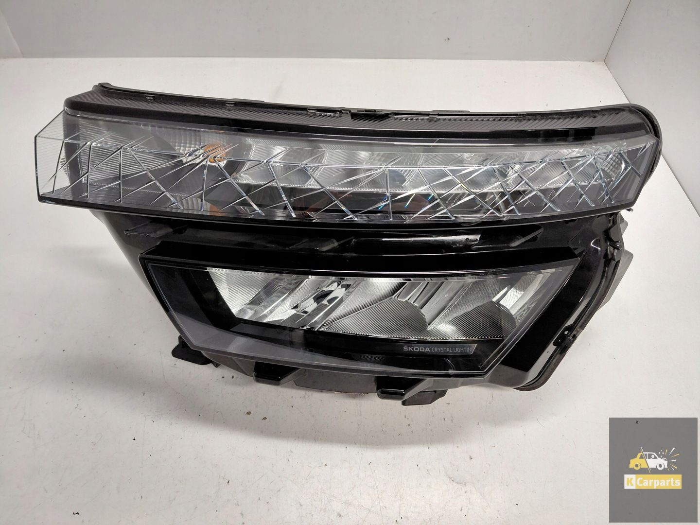 658.941.015, Phare gauche LED Skoda Kamiq Idéal
