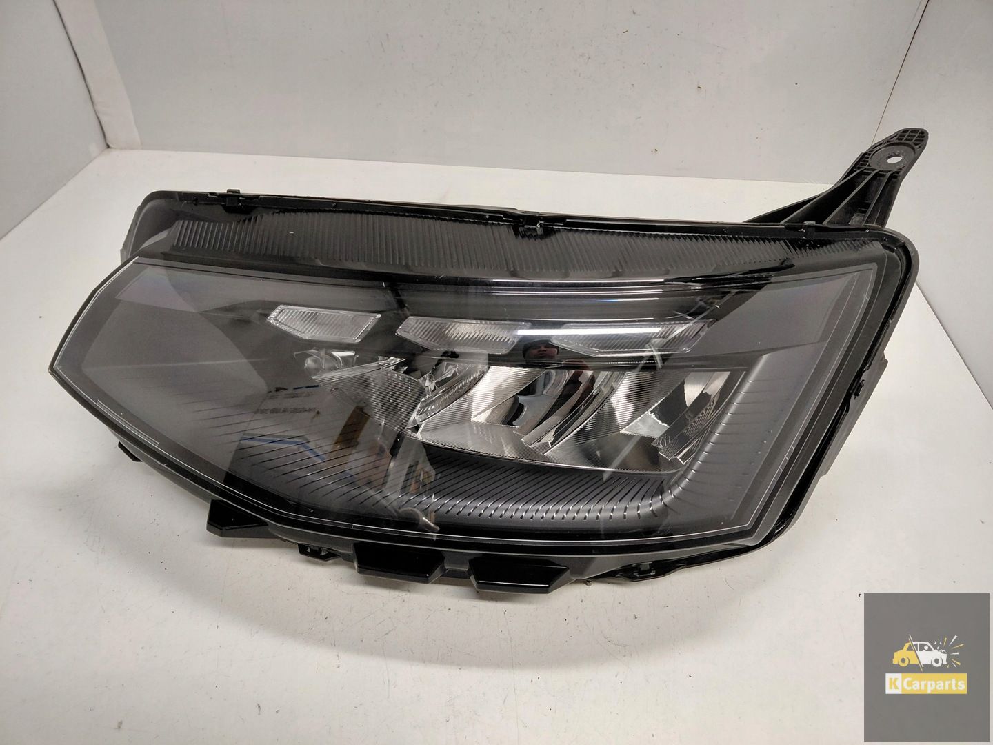 S741-13E015-CE, VW Transporter T7 Phare avant gauche Full LED idéal