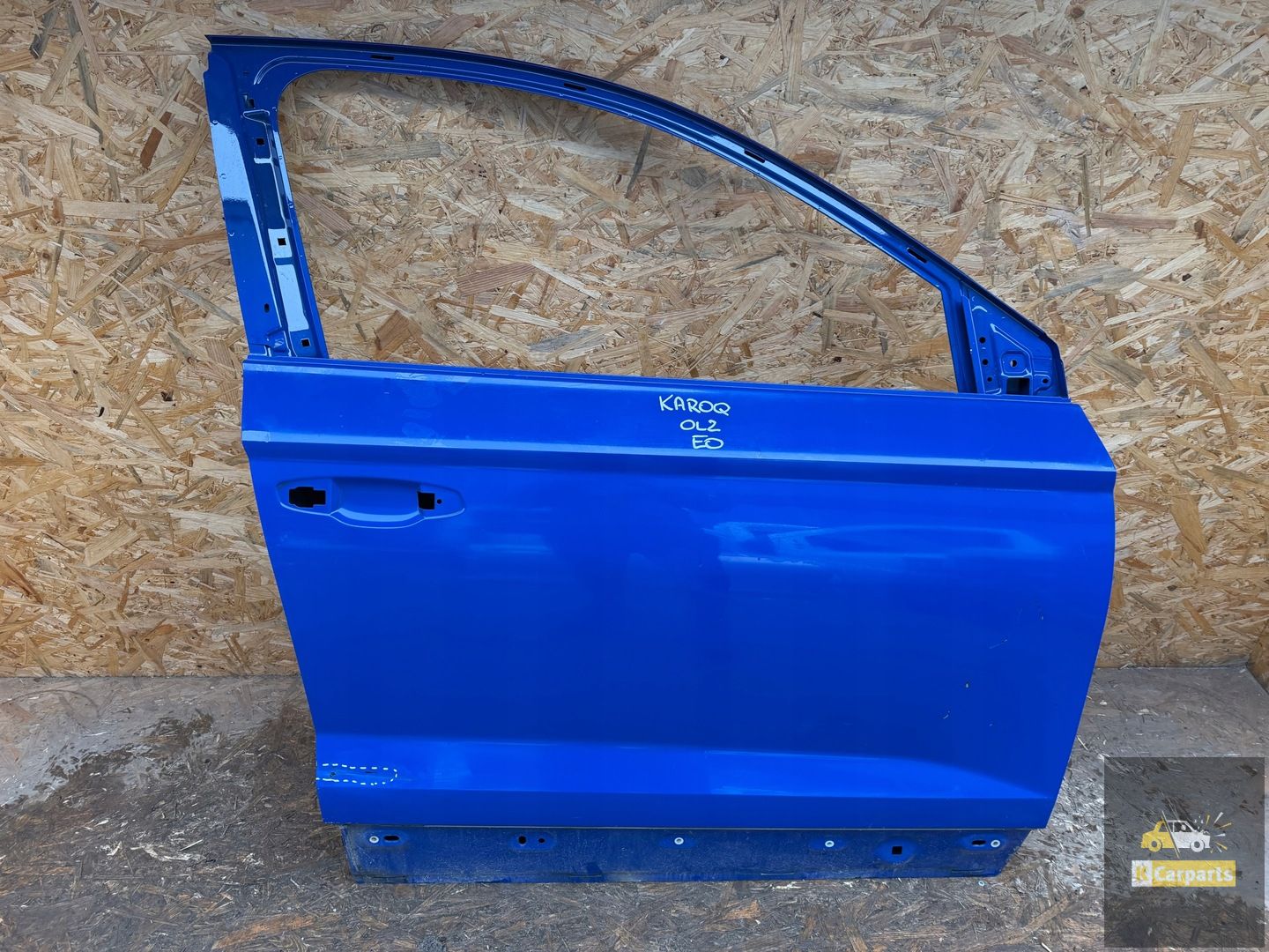Skoda Karoq front door right