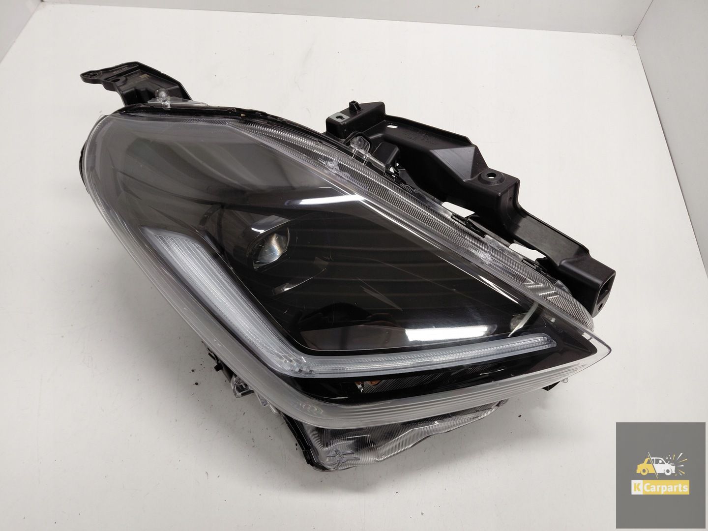 Phare avant droit Full LED pour Suzuki Swift MK9