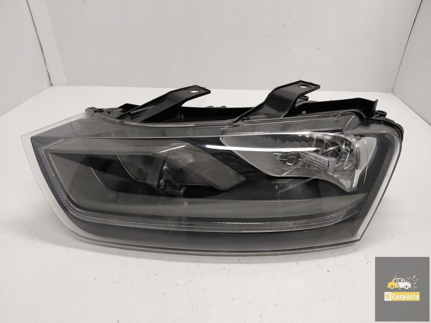 8U0941003M, Audi Q3 8U Normaal linkerlicht Ideaal