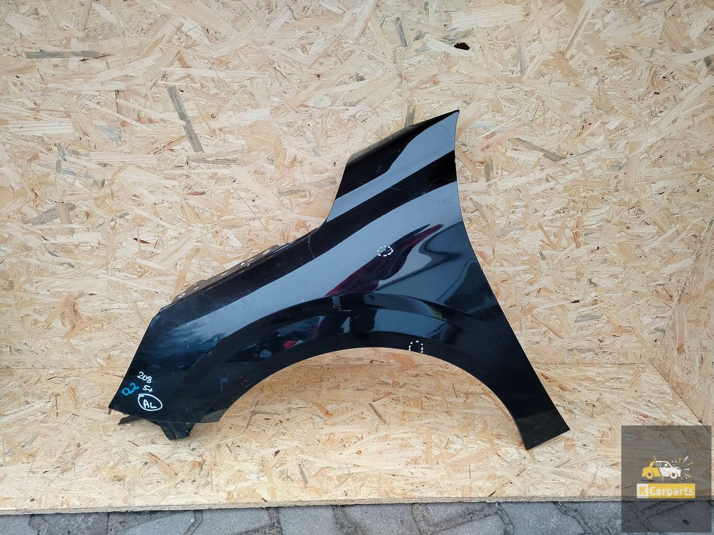 Peugeot 208 II 19- linkervoorvleugel