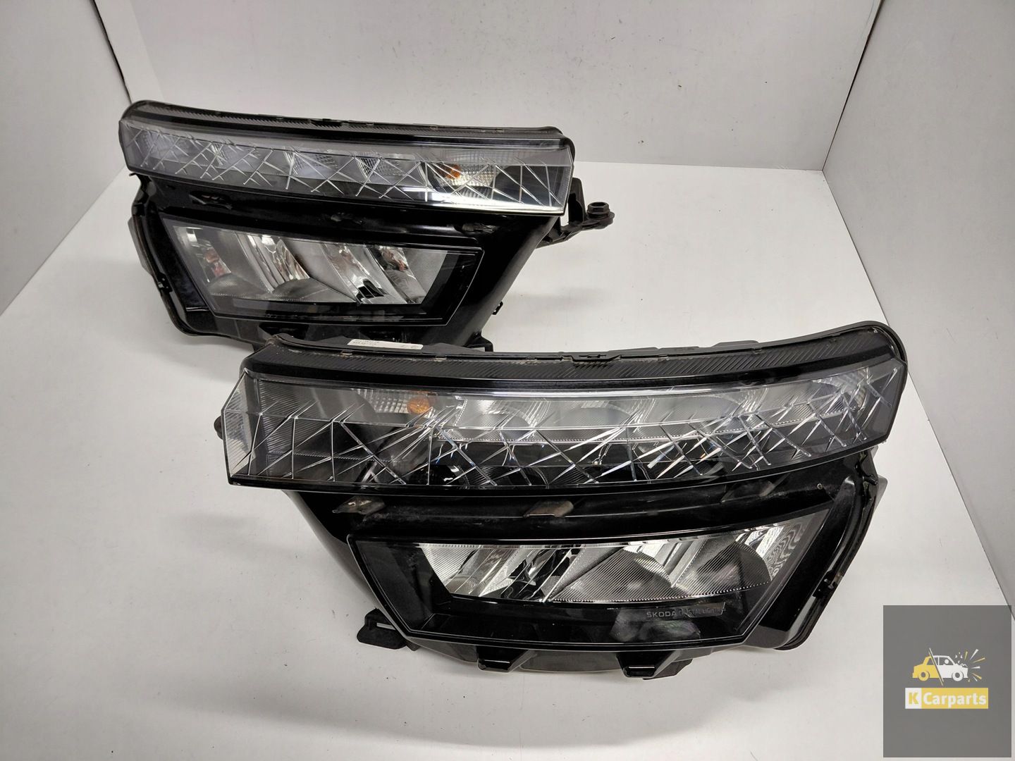658.941.016, Phare LED Skoda Kamiq droit gauche Idéal
