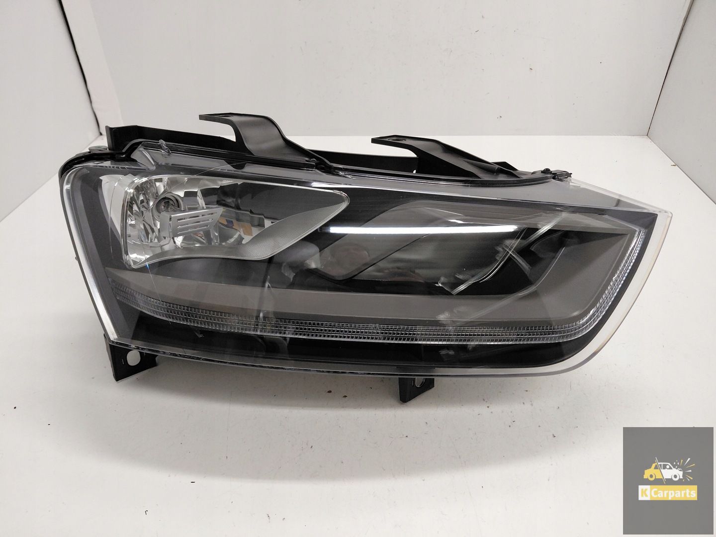 8U0941004M, Audi Q3 8U Normaal rechterlicht Ideaal
