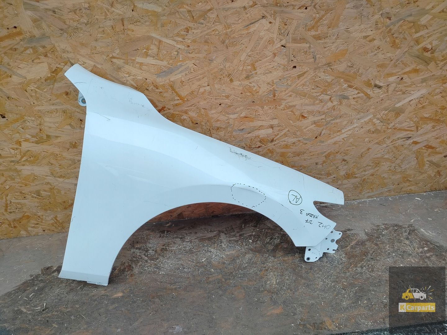 Mazda 3 IV BP 19- HB rechtervoorvleugel