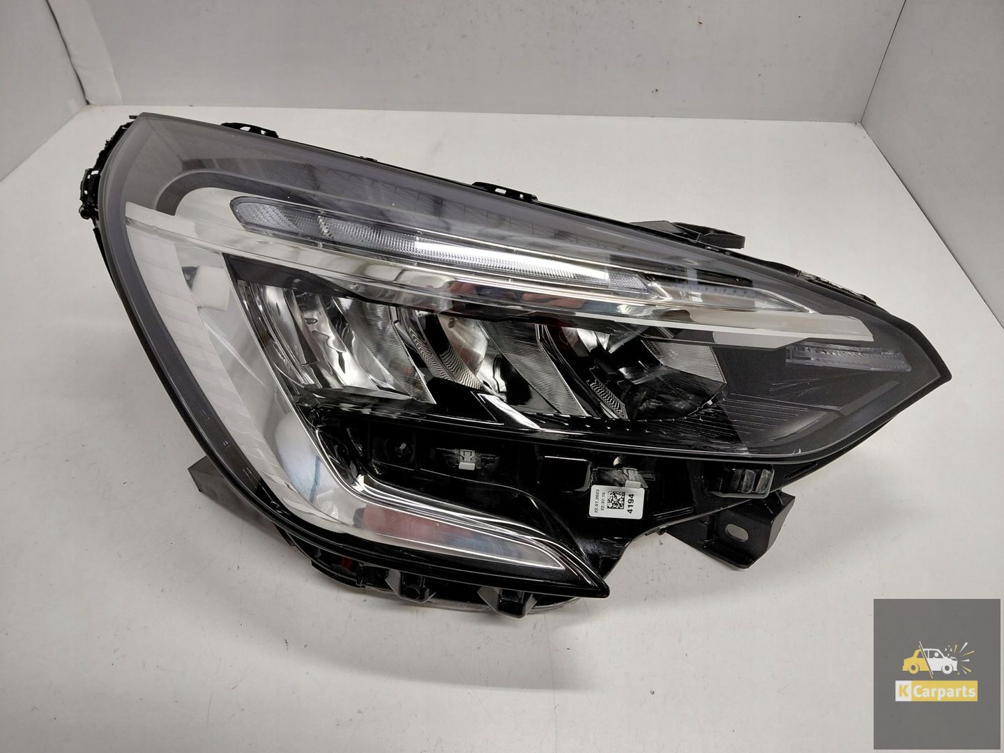 260100902R, Renault Clio V LED Zwart rechterlamp Ideaal