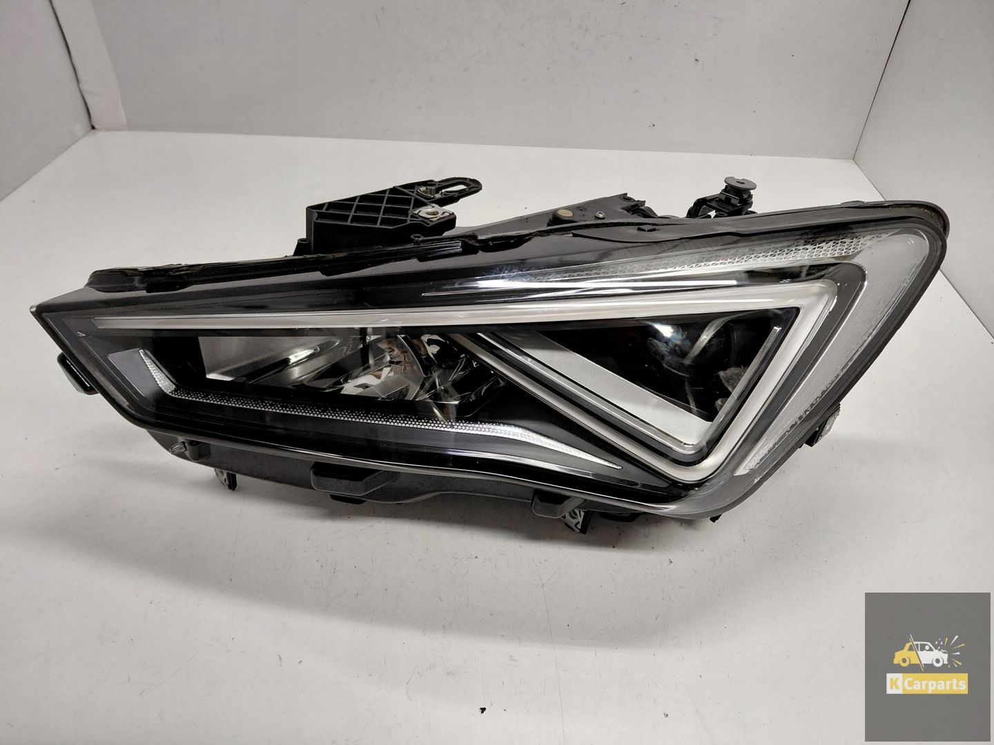 5FB.941.007.G, Seat Leon IV Full Led-lamp links