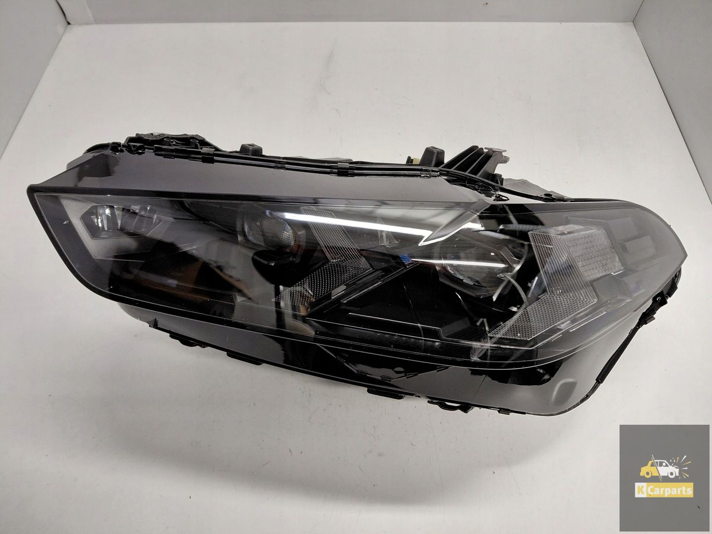 5A8E115, BMW G05 G06 X5 X6 Lift Full LED avec éclairage d'ombre gauche