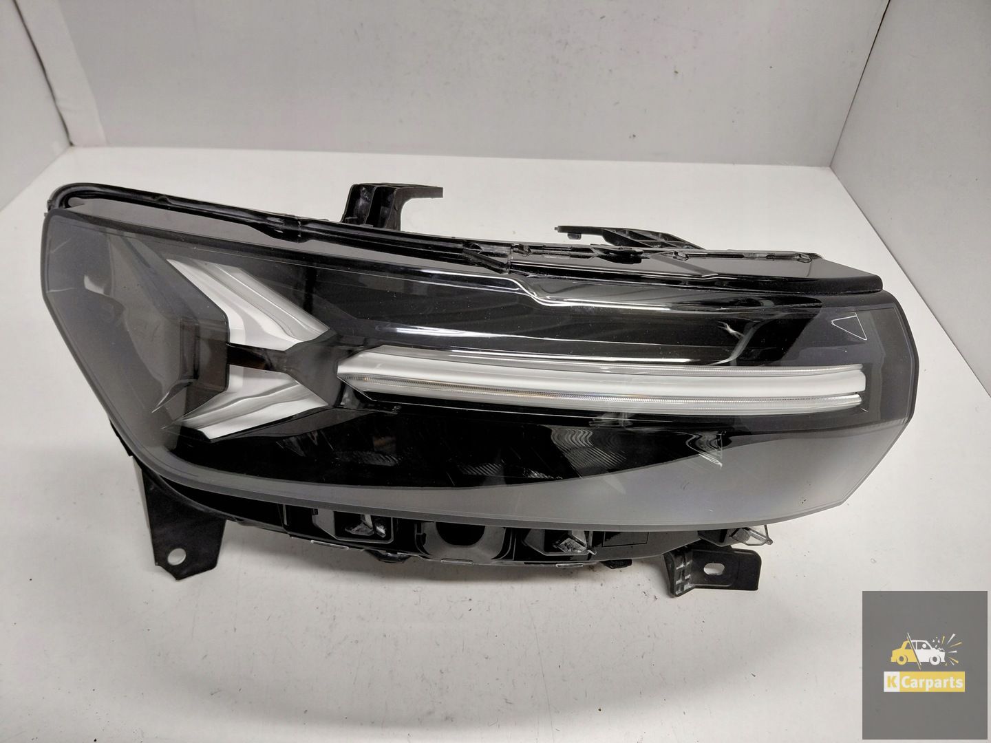 260107725R, Dacia Duster III Full LED lamp right