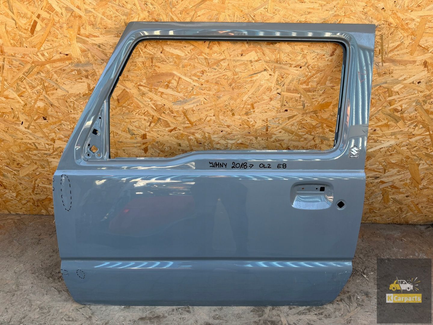 Suzuki Jimny IV 18 - linke Vordertür