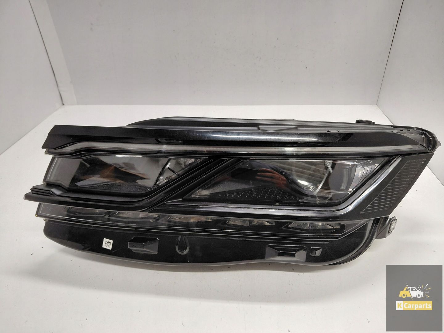 761.941.081.A, VW Touareg III Matrix Black R Line feu gauche