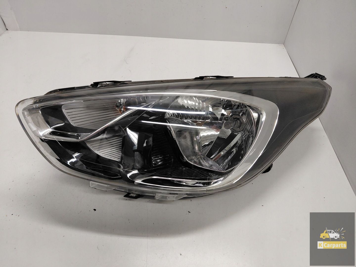 J7BB-13W030-BJ, Ford KA+ Ka Plus linkerlamp