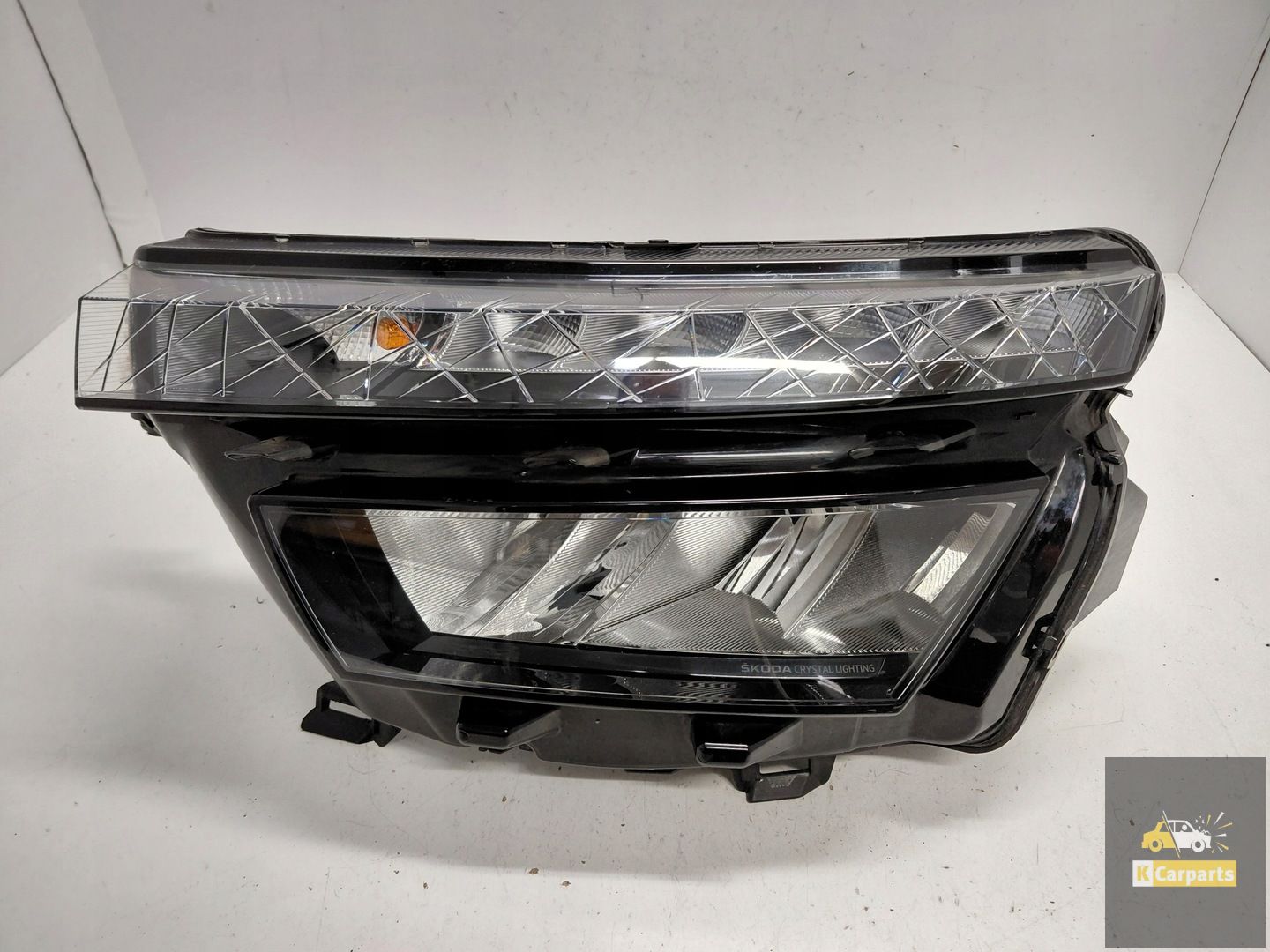 658.941.015, Liens pour feux à LED Skoda Kamiq