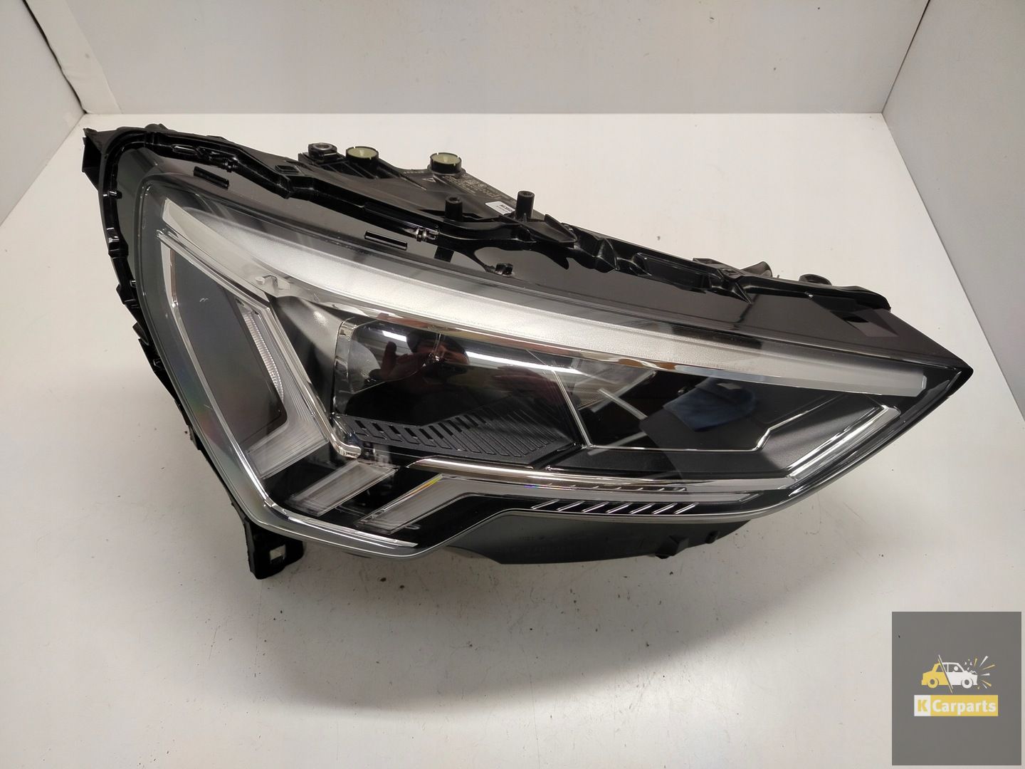 83A.941.034, Audi Q3 83A II Full Led lamp rechts Perfect