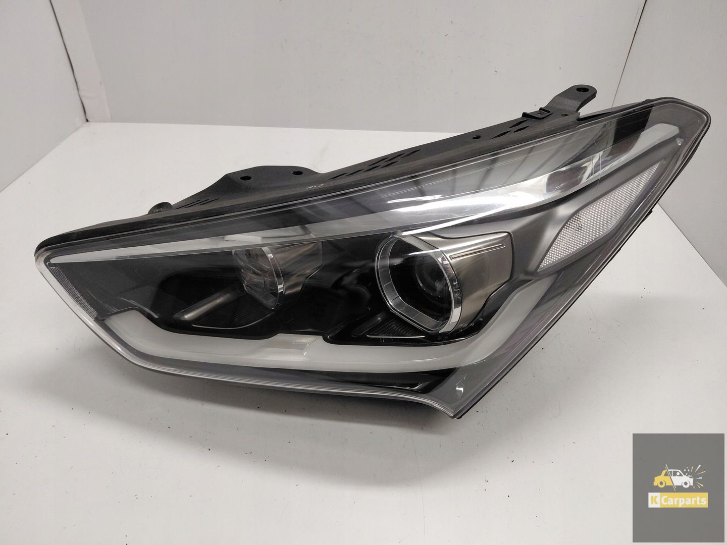 Hyundai Grand Santa FE Xenon-lamp links