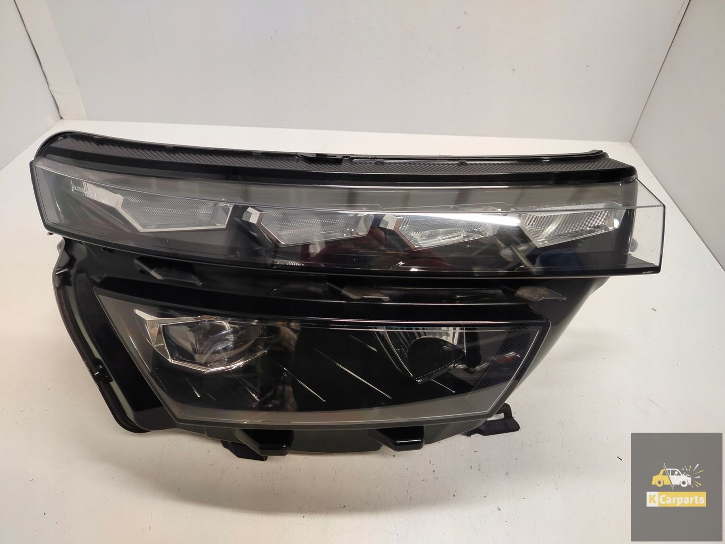 658.941.016.B, Phare droit Full LED Skoda Kamiq