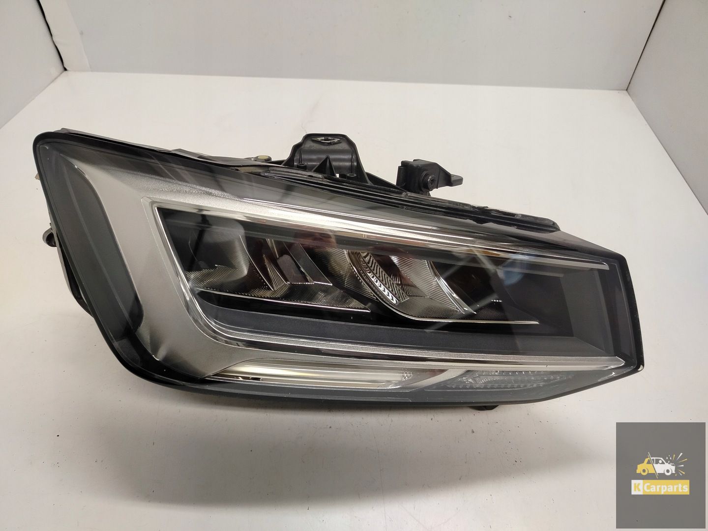 81A941012, Audi Q2 Lift LED rechterlamp Ideaal