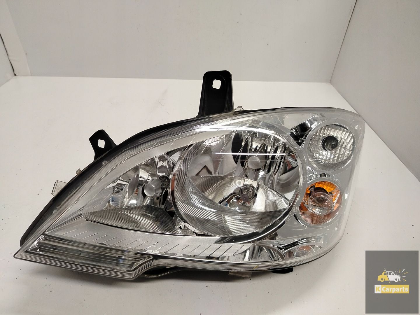 A6398201861, Mercedes Vito W639 Lift lamp normal left