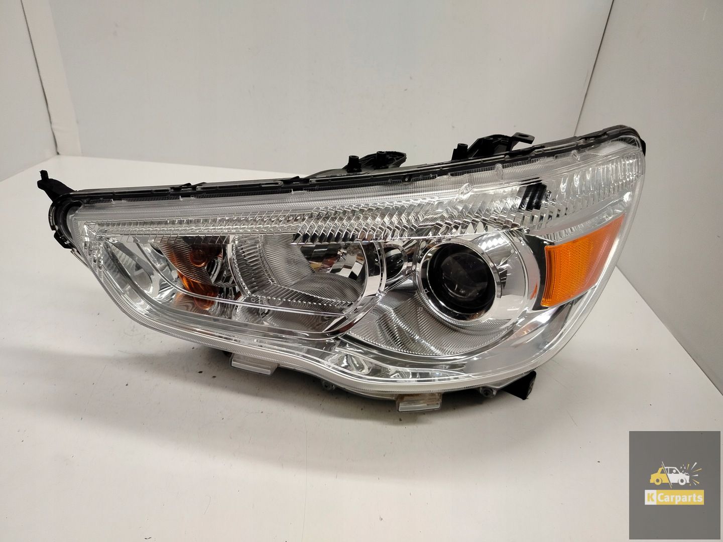 Mitsubishi ASX Non-stop lens linkerlamp