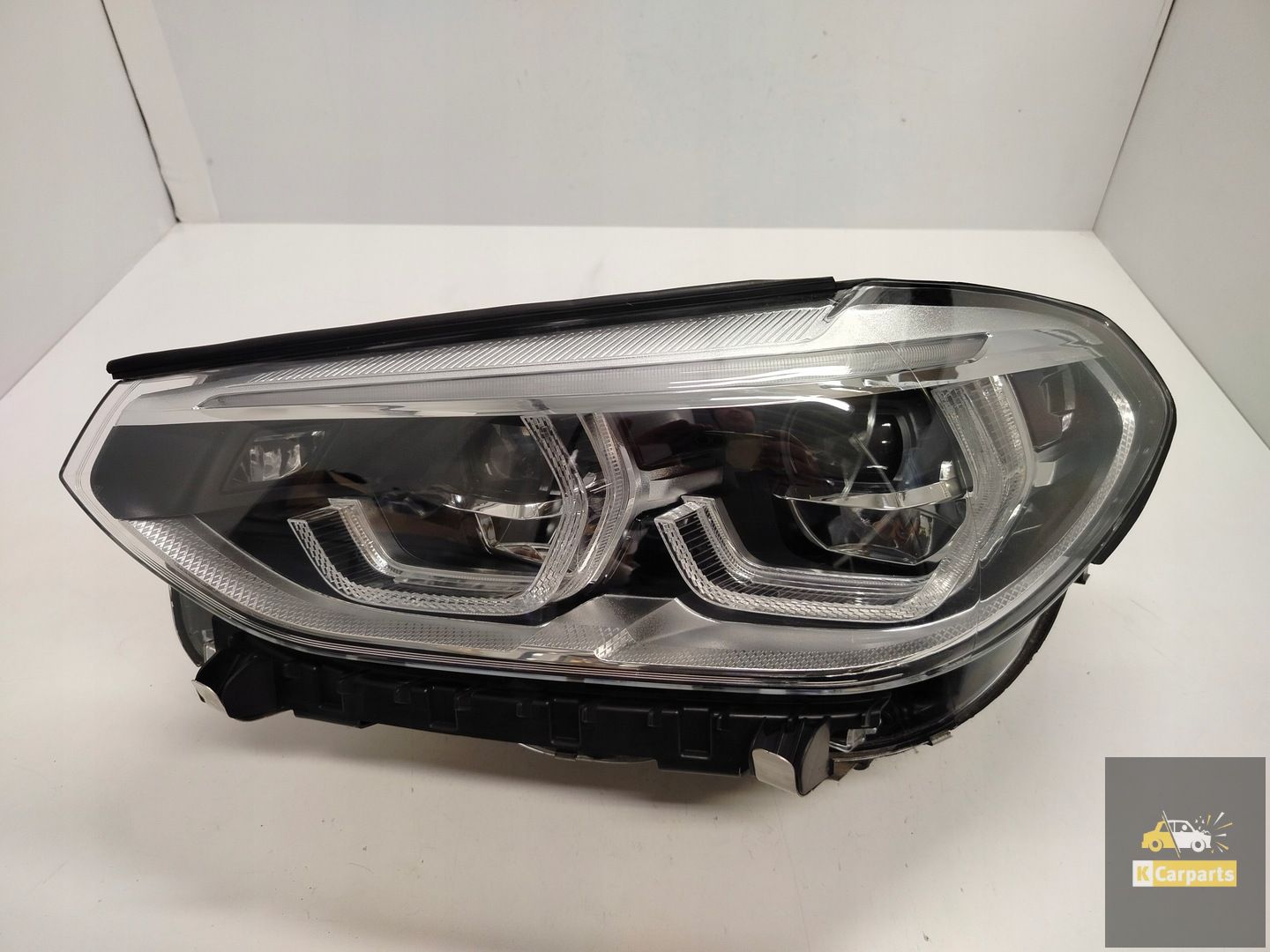 8739653, BMW G01 G02 X3 X4 Volledig Led adaptief 5 Pin lamp links