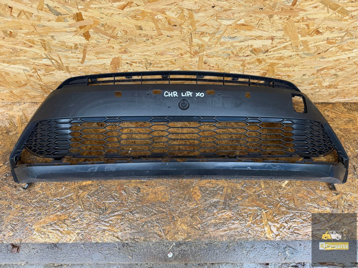 Toyota CHR C-HR I Lift 19-23 front bumper grille