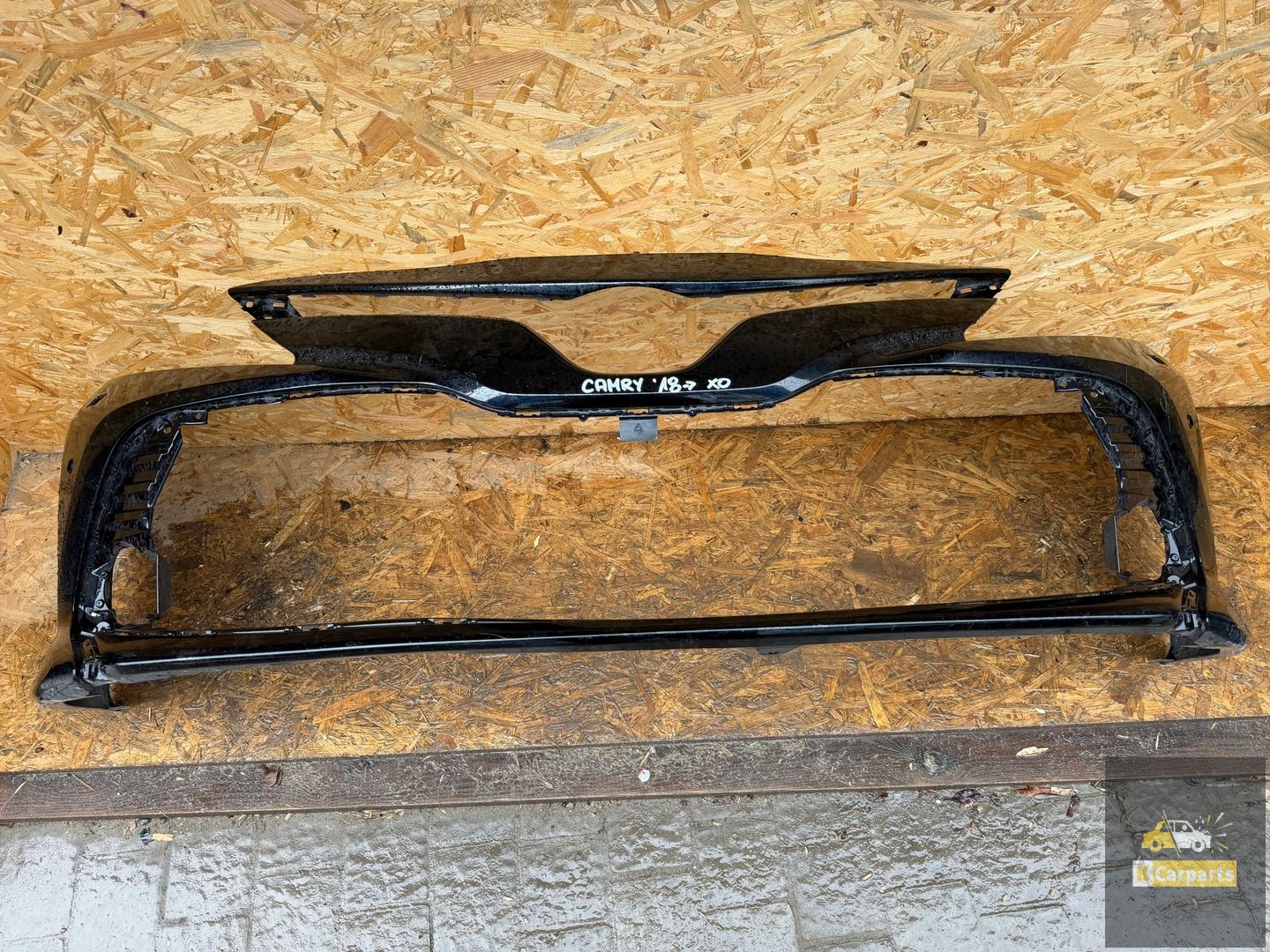 Toyota Camry VIII 17-21 front bumper