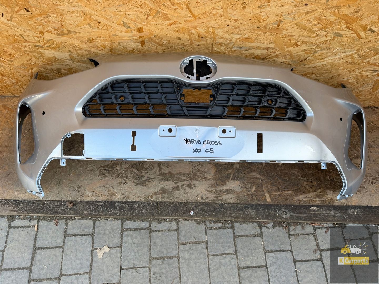 Toyota Yaris Cross Frontstoßstange