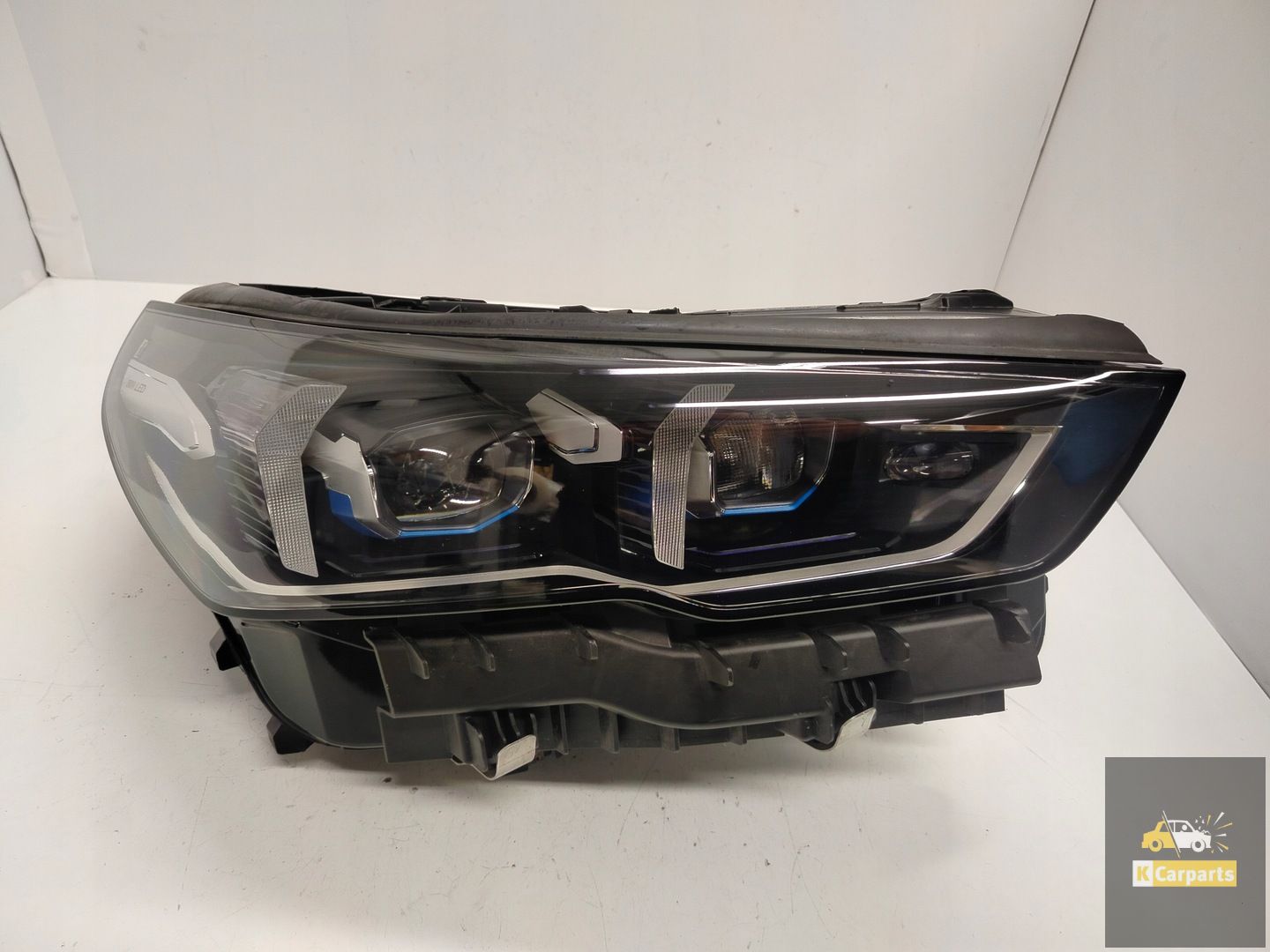 5A798D2, Phare droit argenté à LED pour BMW G60