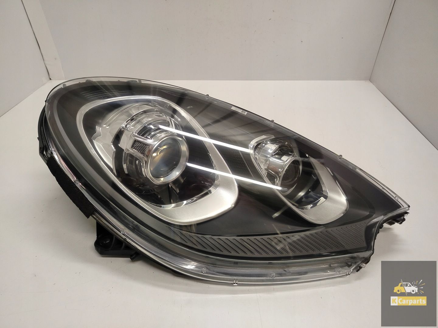 95B.941.032.DP, Porsche Macan Xenon USA rechterlamp Perfect