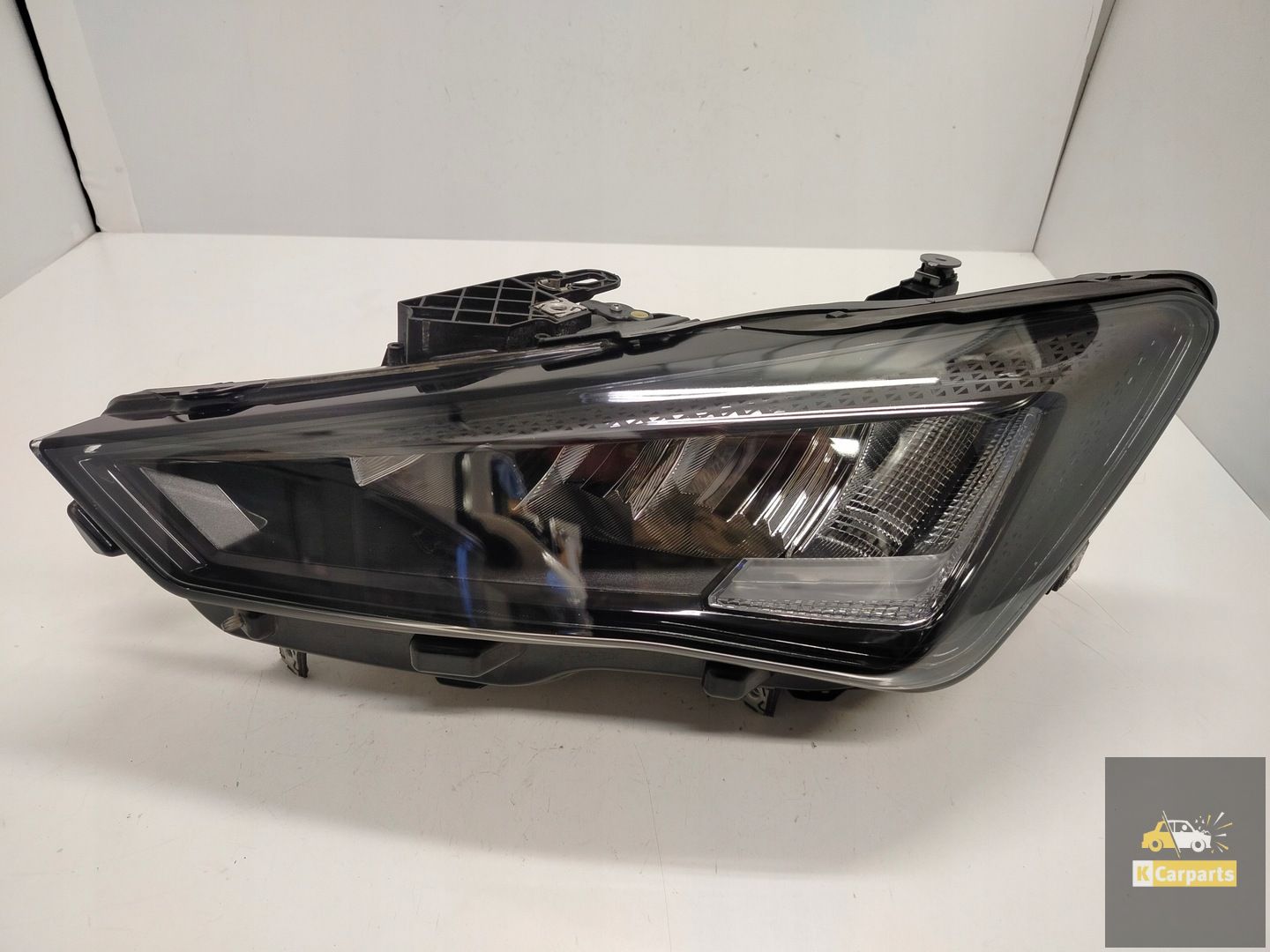 5FB.941.005.D, Seat Leon IV LED linkerlamp Ideaal