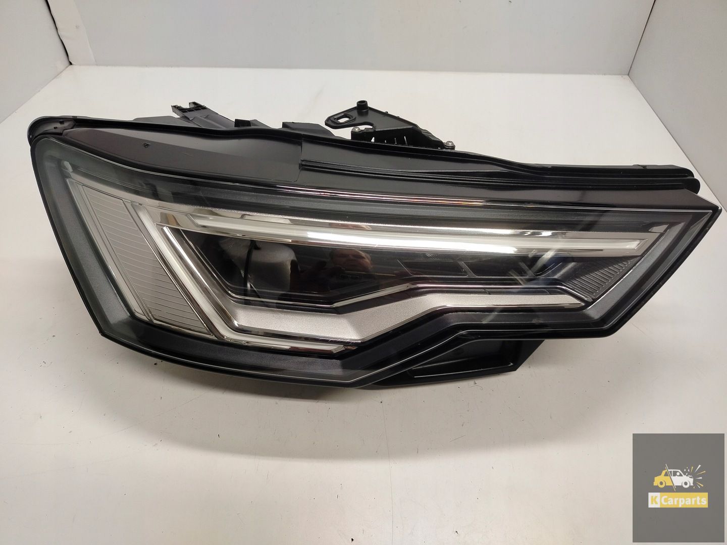 4K0.941.040, Audi A6 C8, feu arrière droit à LED 4K Full