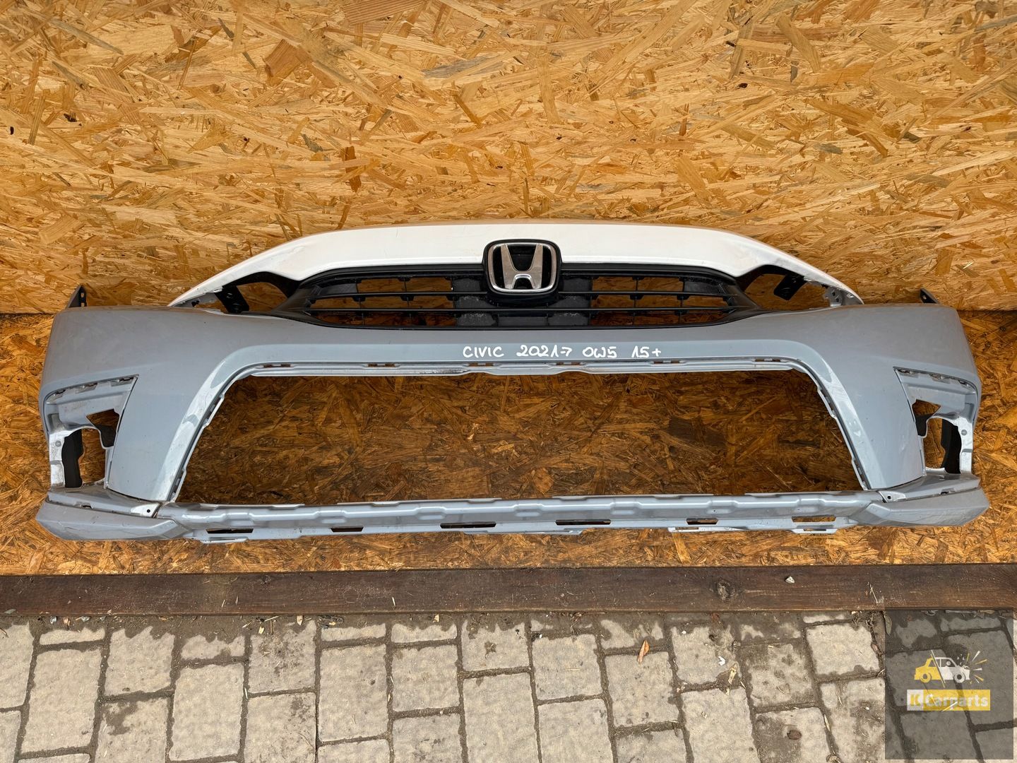 Honda Civic XI 21- voorbumper