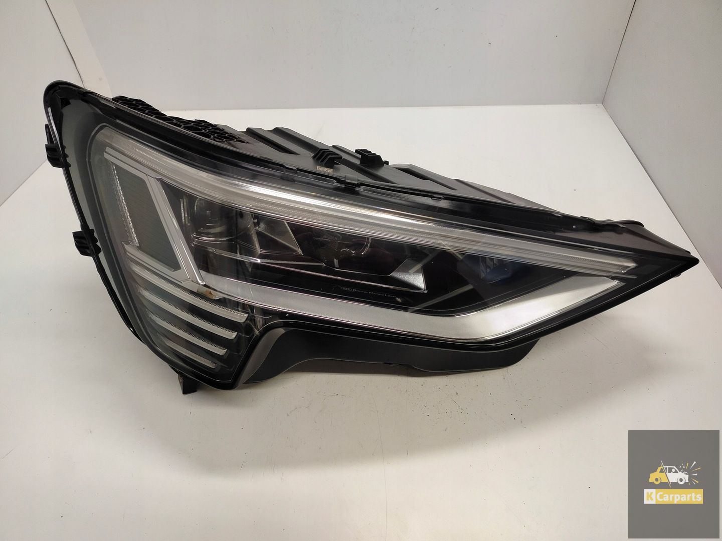 4KE.941.036, Audi E-Tron 4KE Matrix rechterlamp