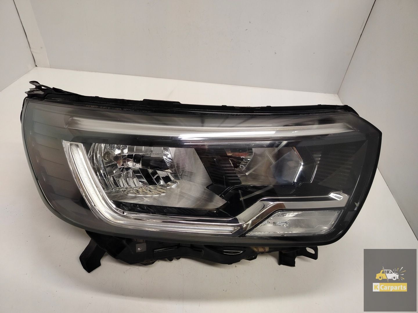 260100108R, Renault Kangoo IV Lamp rechts normaal